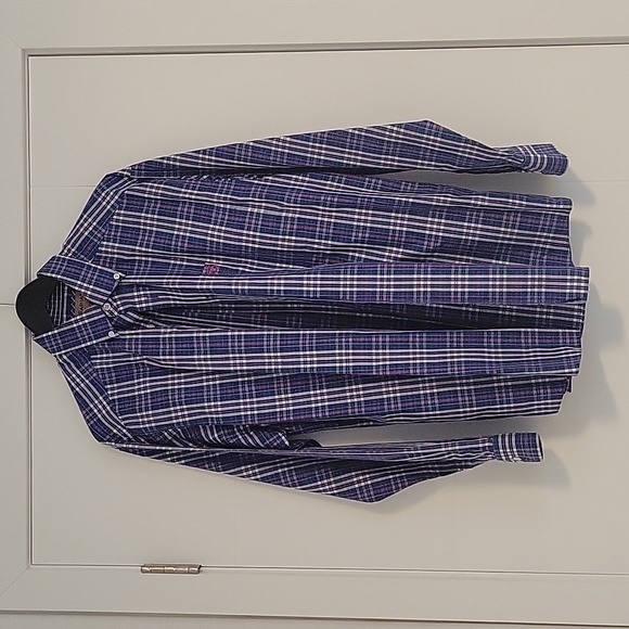 NWOT! Men's Dark Blue Plaid Ariat Shirt, Size Medium - Picture 3 of 5